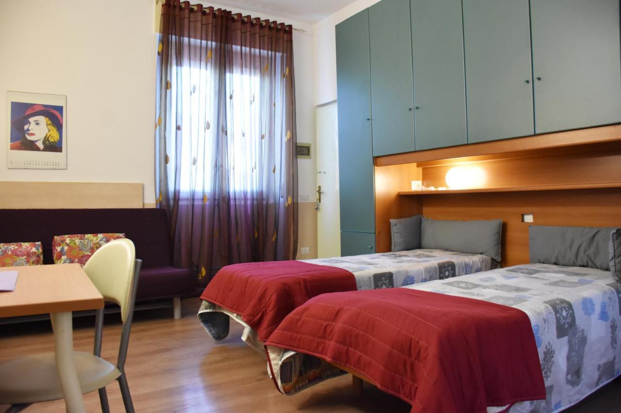 B&B Via Roma Bernate Ticino Exterior photo